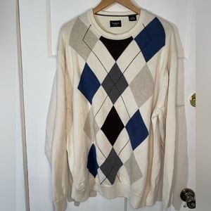 Haggar Men’s Argyle Pattern Sweater White/Offwhite Grey, Blue, Purple, Brown